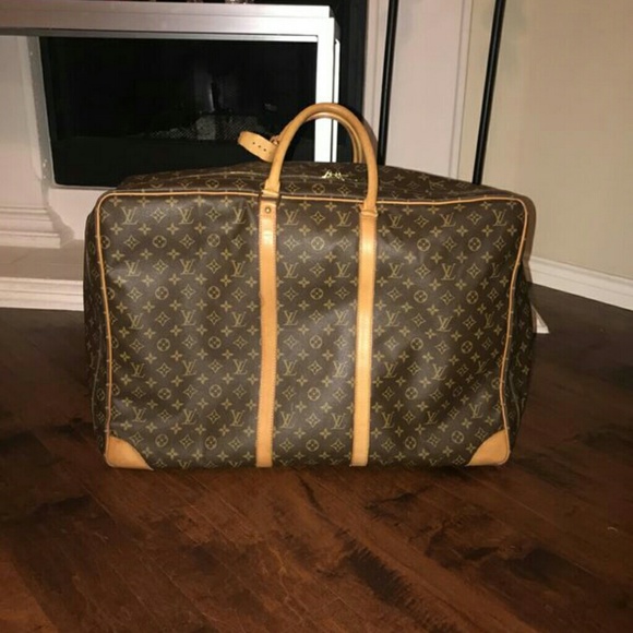 Louis Vuitton Sirius Suitcase 391987